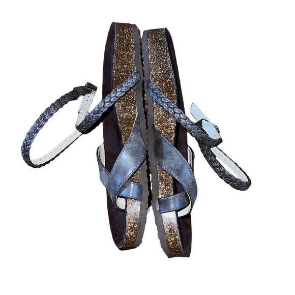 Mata Brown Faux Leather Strappy Sandals Size 9 - Picture 3 of 6